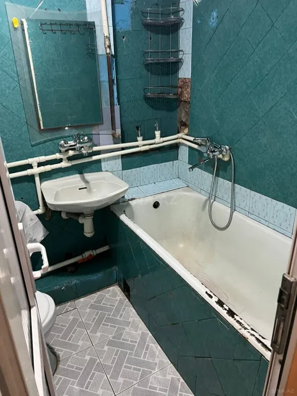 Kirayə verilir 3 otaqlı mənzil 70 m²