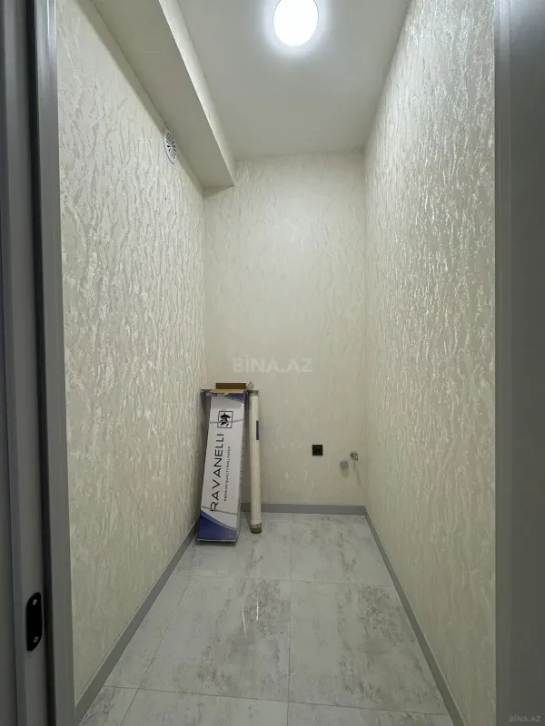 Satılır 4 otaqlı mənzil 117 m²