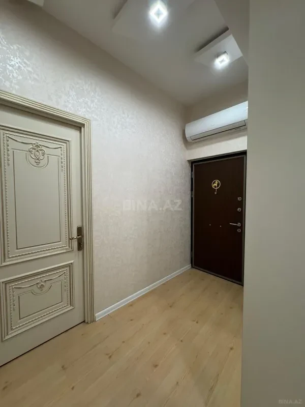 Kirayə verilir 3 otaqlı mənzil 145 m²
