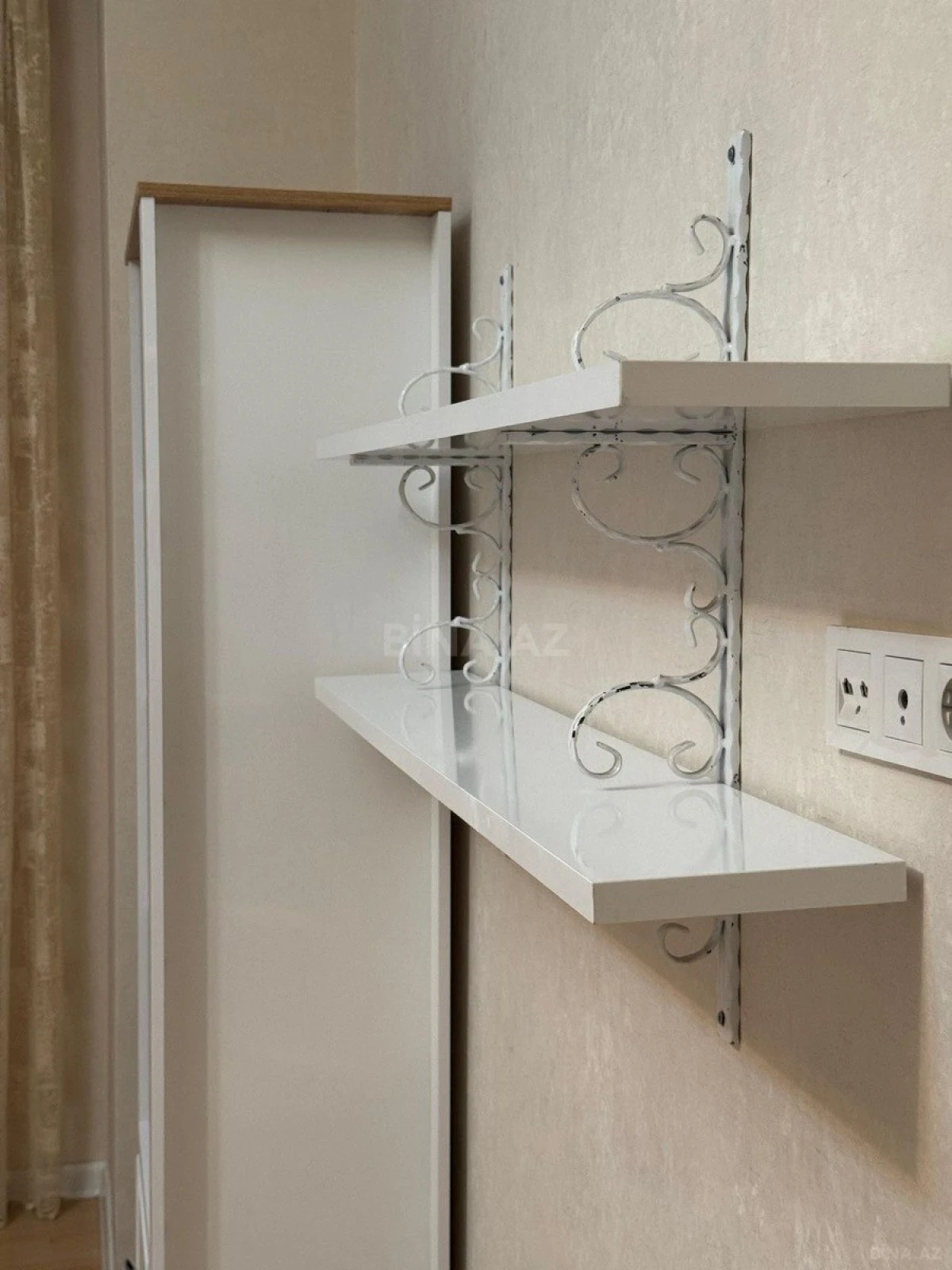 Kirayə verilir 3 otaqlı mənzil 145 m²