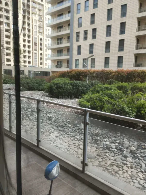 Kirayə verilir 3 otaqlı mənzil 110 m²