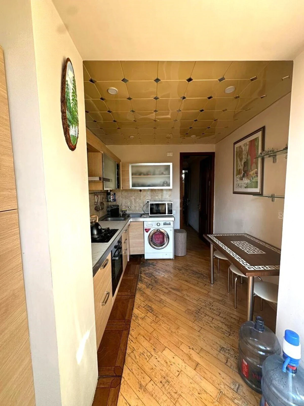 Satılır 4 otaqlı mənzil 100 m²
