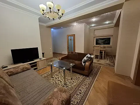 Kirayə verilir 3 otaqlı mənzil 140 m²