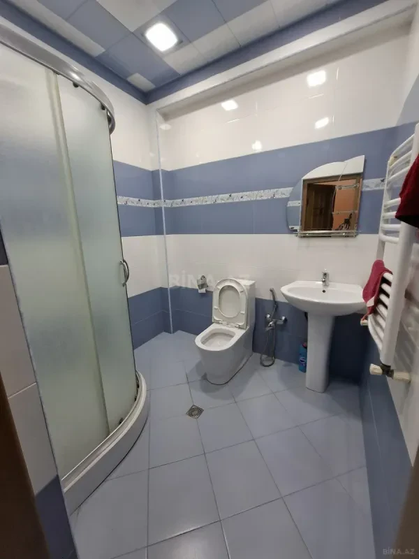 Kirayə verilir 3 otaqlı mənzil 140 m²