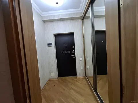 Kirayə verilir 3 otaqlı mənzil 140 m²