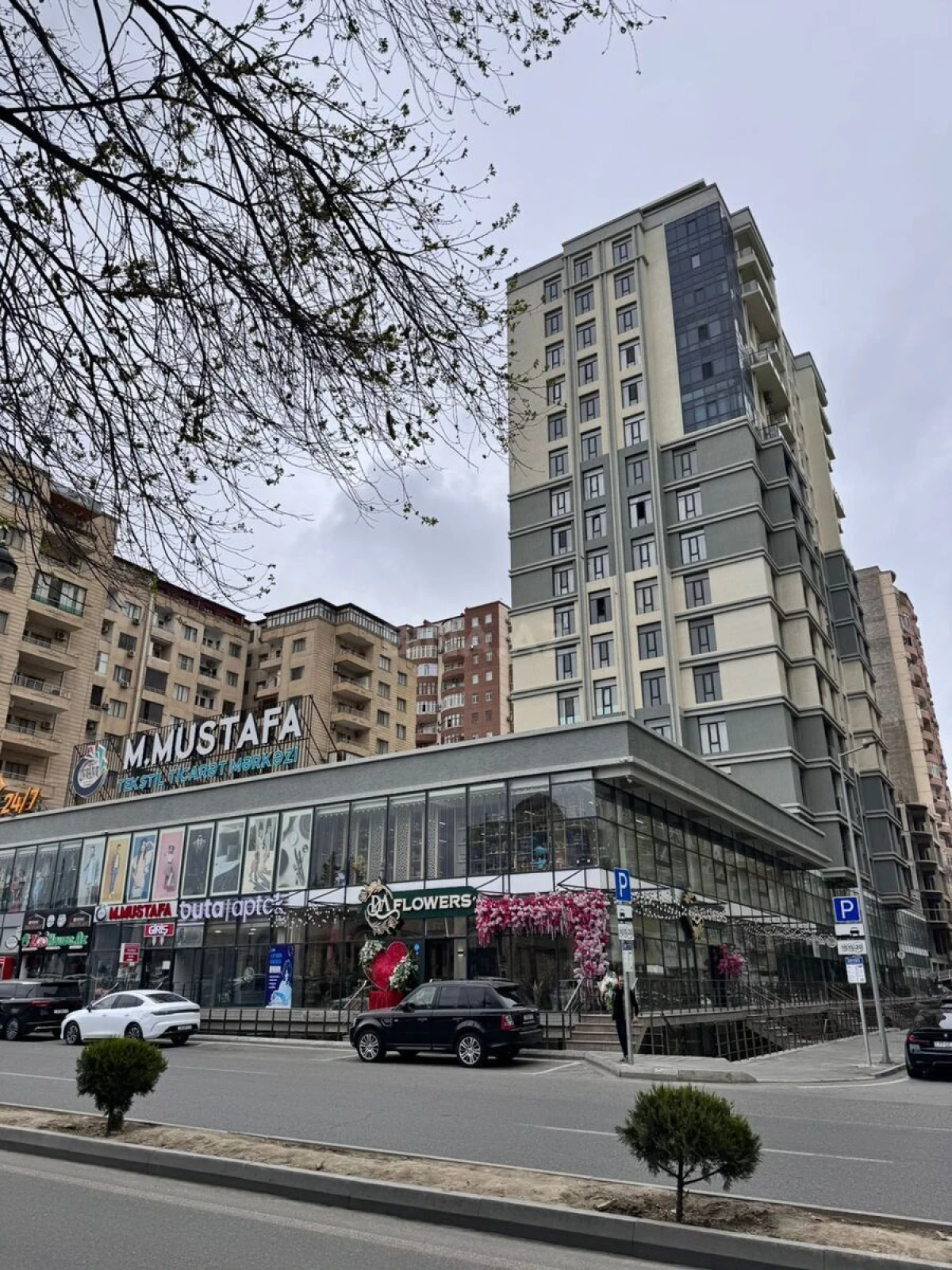 Kirayə verilir 3 otaqlı mənzil 105 m²