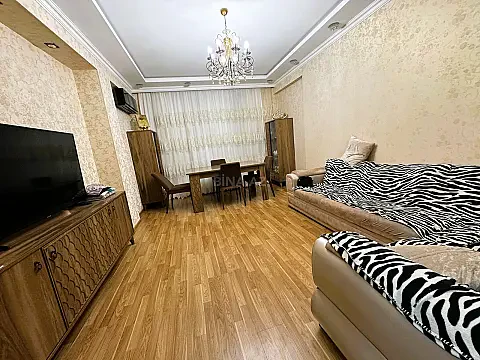 Satılır 3 otaqlı mənzil 80 m² — Bakı, İnşaatçılar 3 otaq 80.00 m²