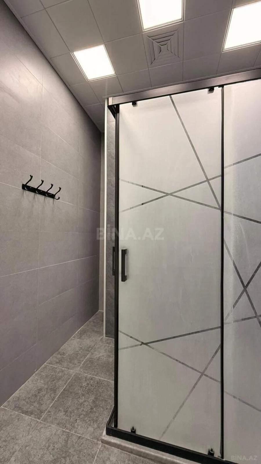 Kirayə verilir 2 otaqlı mənzil 75 m²