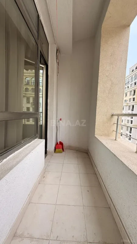Kirayə verilir 2 otaqlı mənzil 75 m²