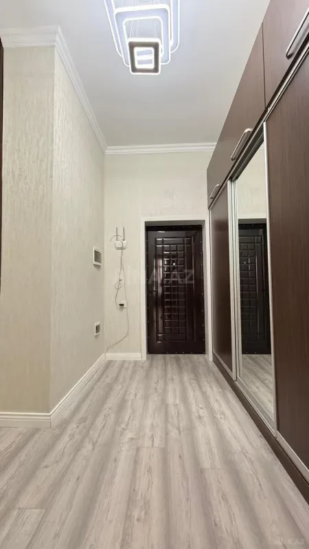Kirayə verilir 2 otaqlı mənzil 75 m²