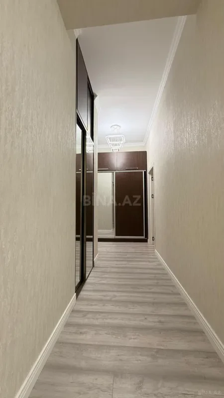 Kirayə verilir 2 otaqlı mənzil 75 m²