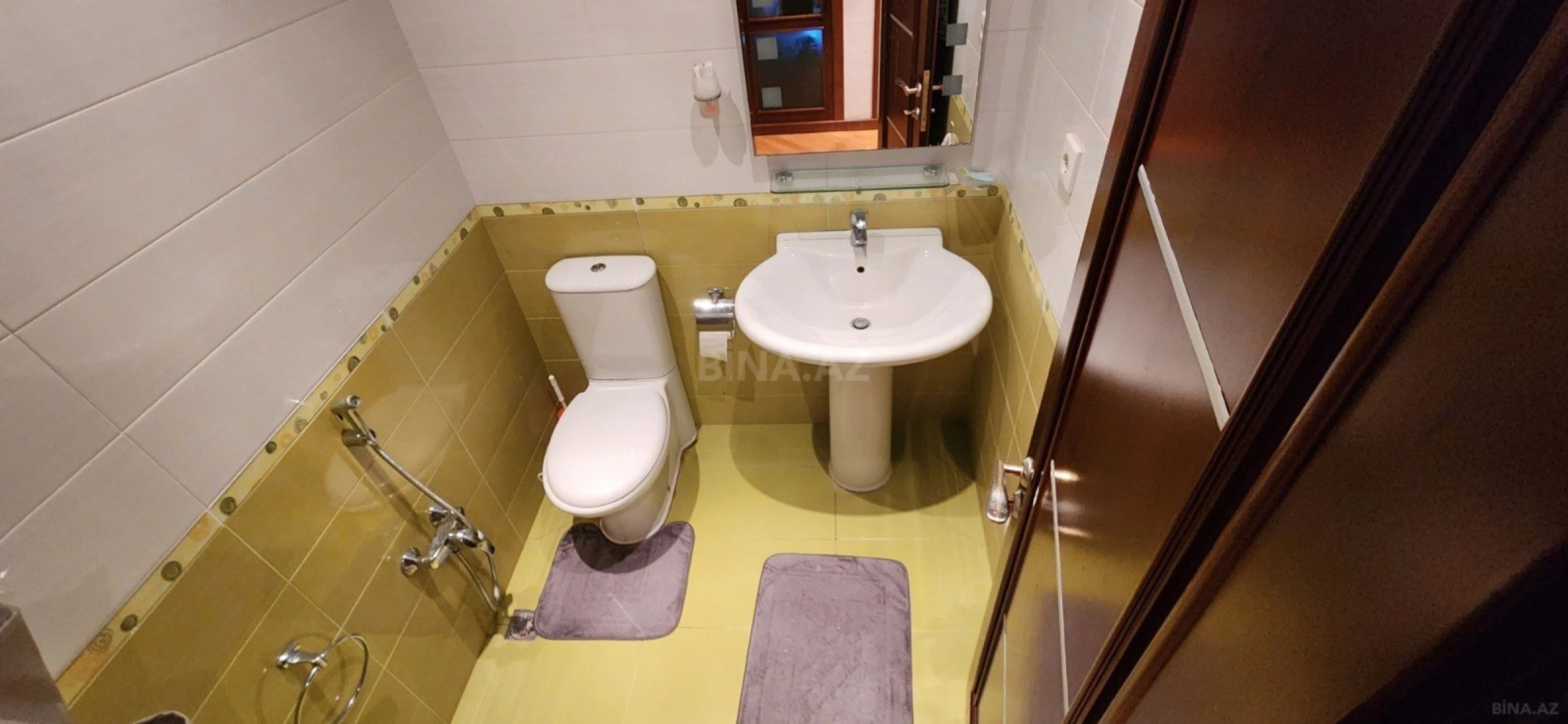 Satılır 3 otaqlı mənzil 150 m²