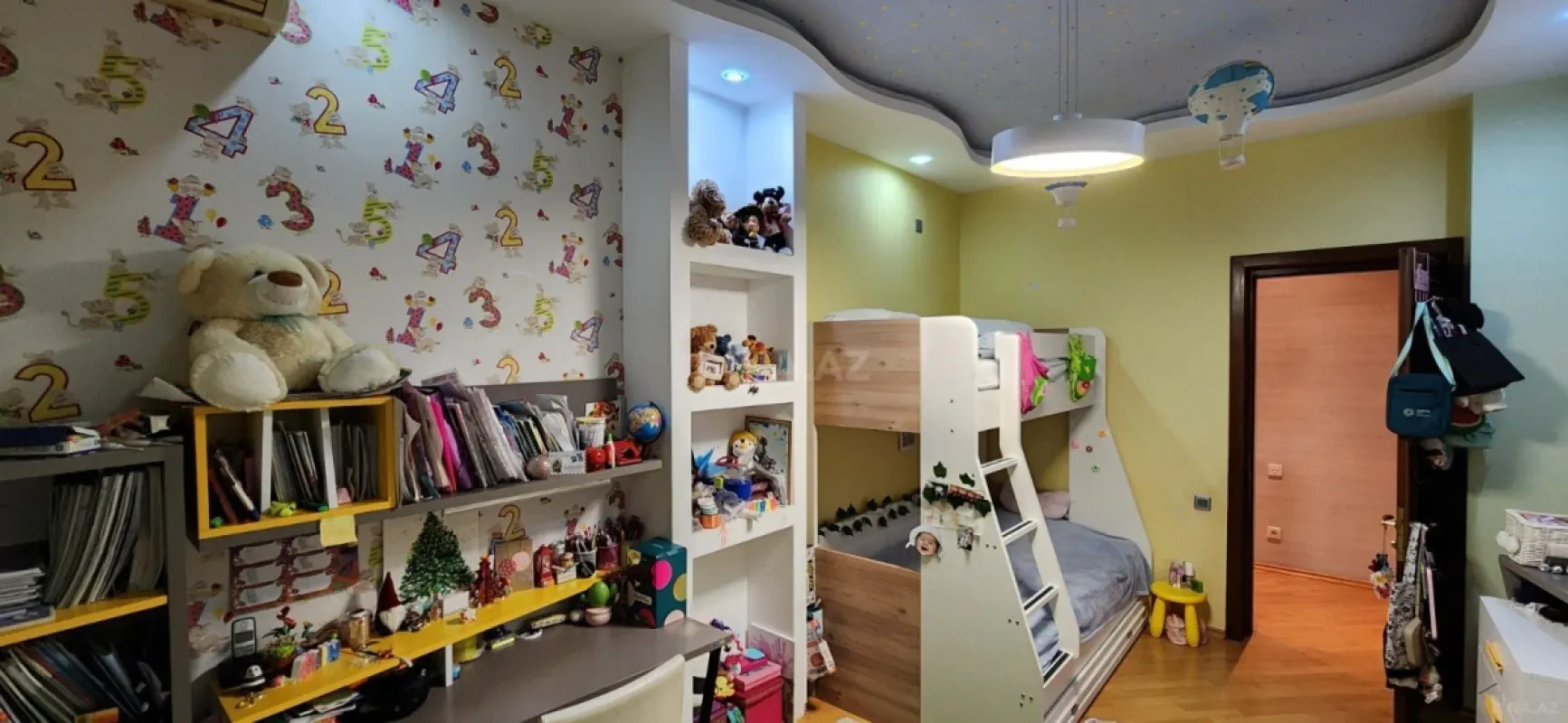 Satılır 3 otaqlı mənzil 150 m²
