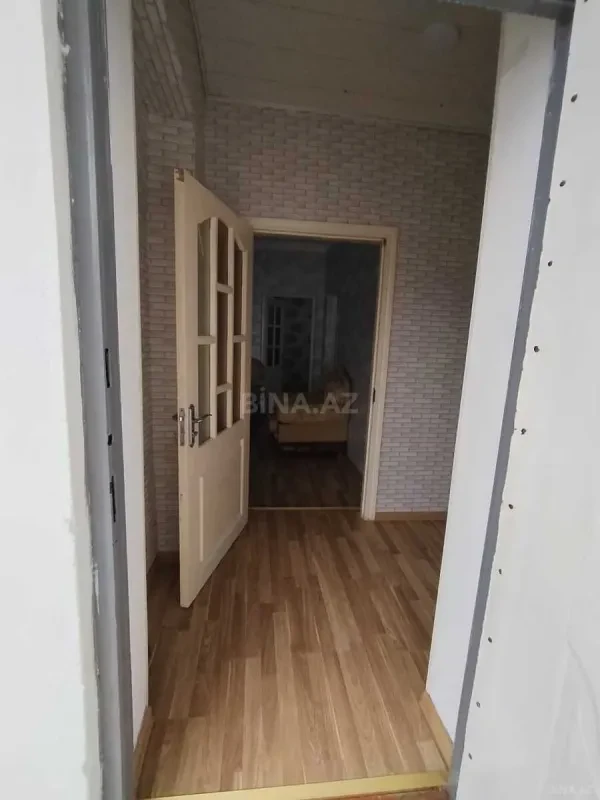 Satılır 4 otaqlı həyət evi 160 m²
