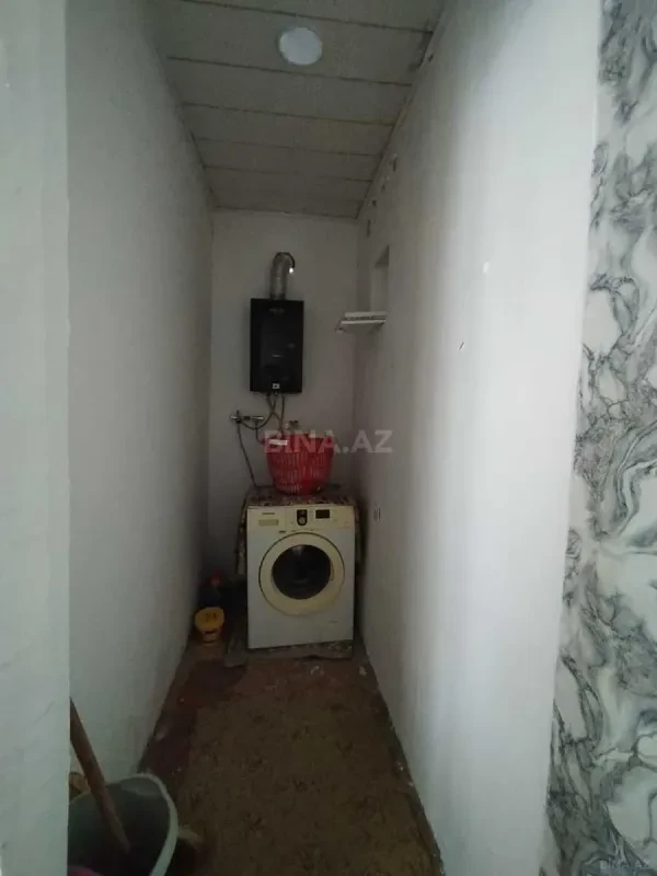 Satılır 4 otaqlı həyət evi 160 m²