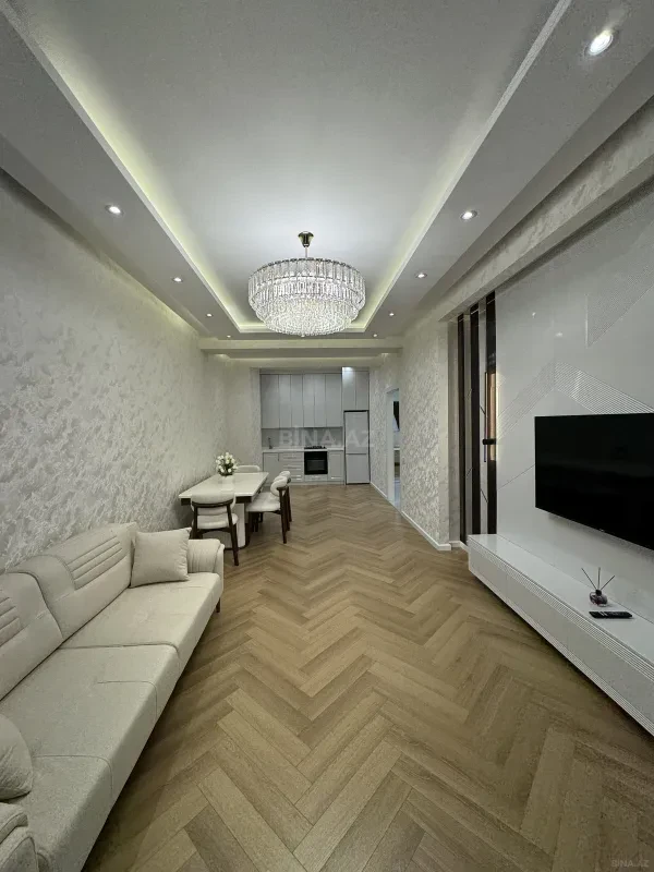Satılır 3 otaqlı mənzil 110 m²
