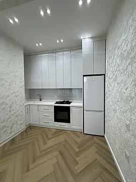 Satılır 3 otaqlı mənzil 110 m²