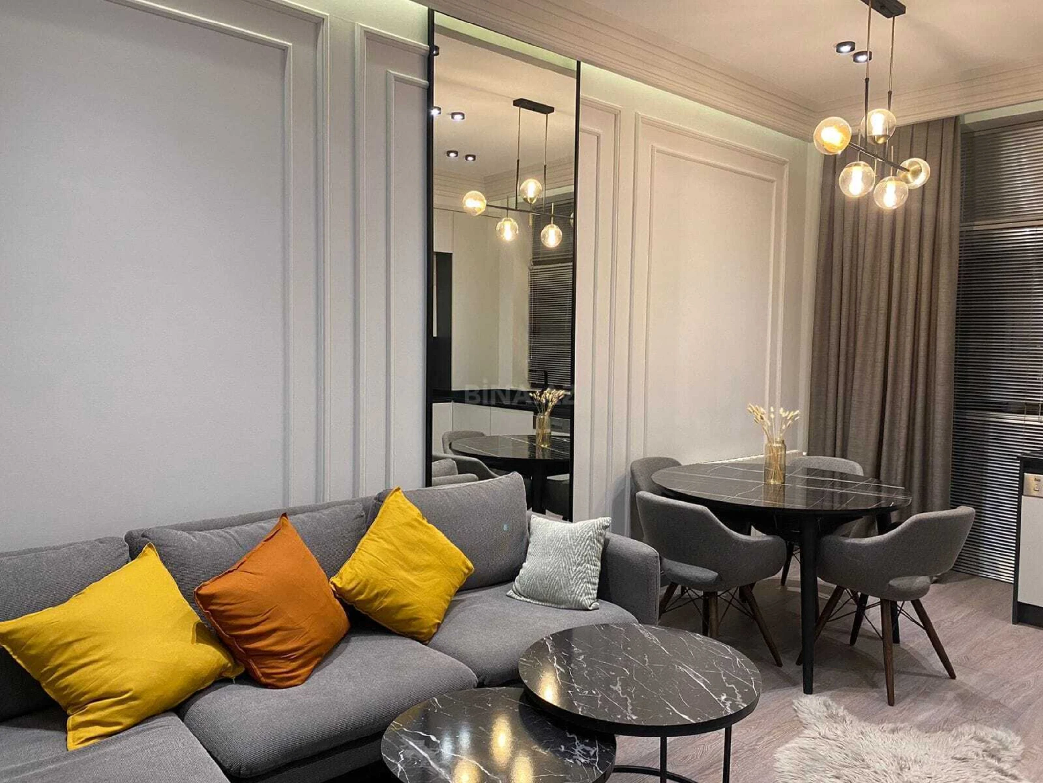 Kirayə verilir 3 otaqlı mənzil 120 m²