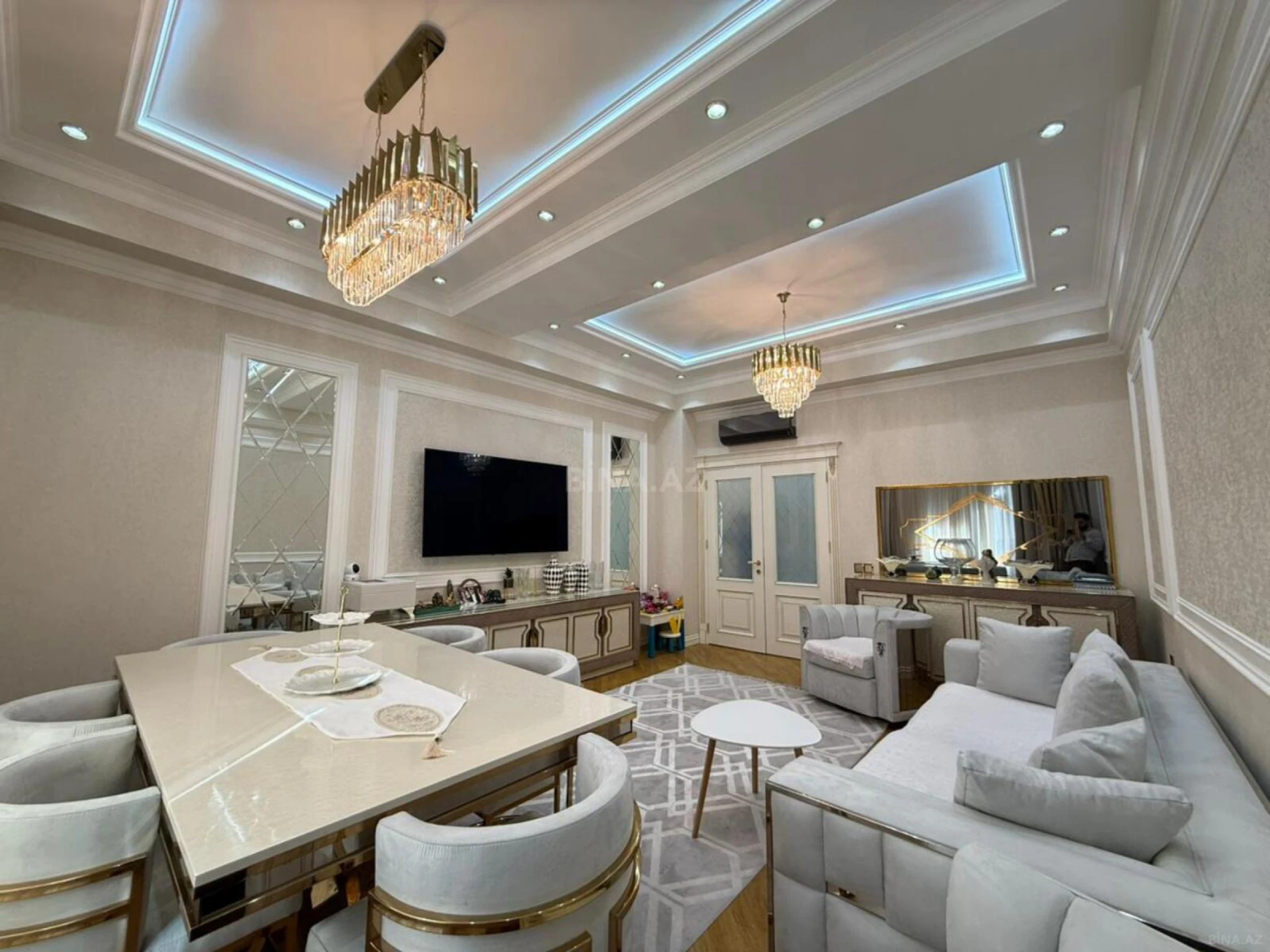 Satılır 2 otaqlı mənzil 90 m²