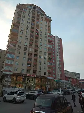 Kirayə verilir 3 otaqlı mənzil 110 m²
