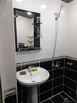 Kirayə verilir 3 otaqlı mənzil 110 m²