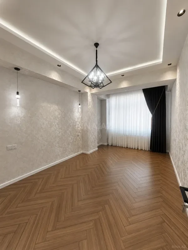 Satılır 2 otaqlı mənzil 70 m²