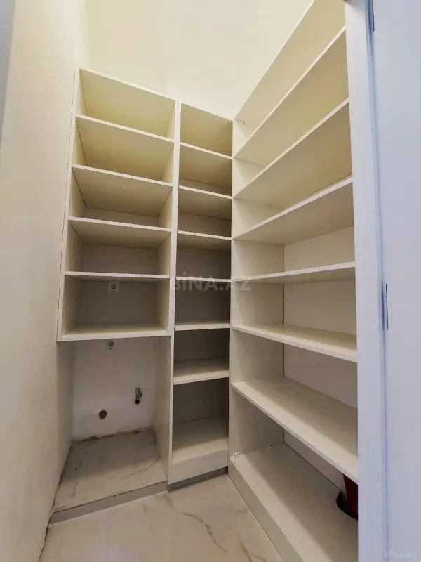 Satılır 2 otaqlı mənzil 70 m²