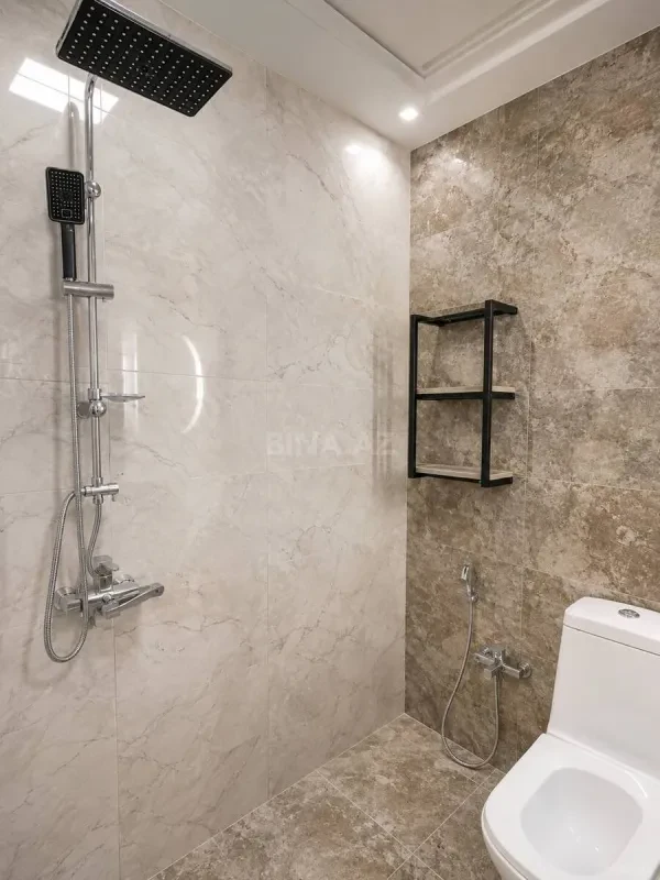 Satılır 2 otaqlı mənzil 70 m²
