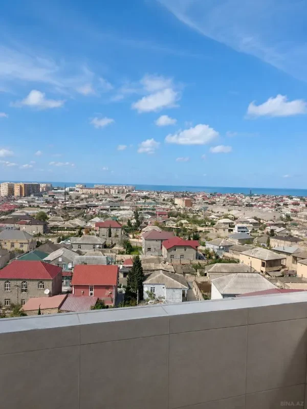 Satılır 2 otaqlı mənzil 70 m²