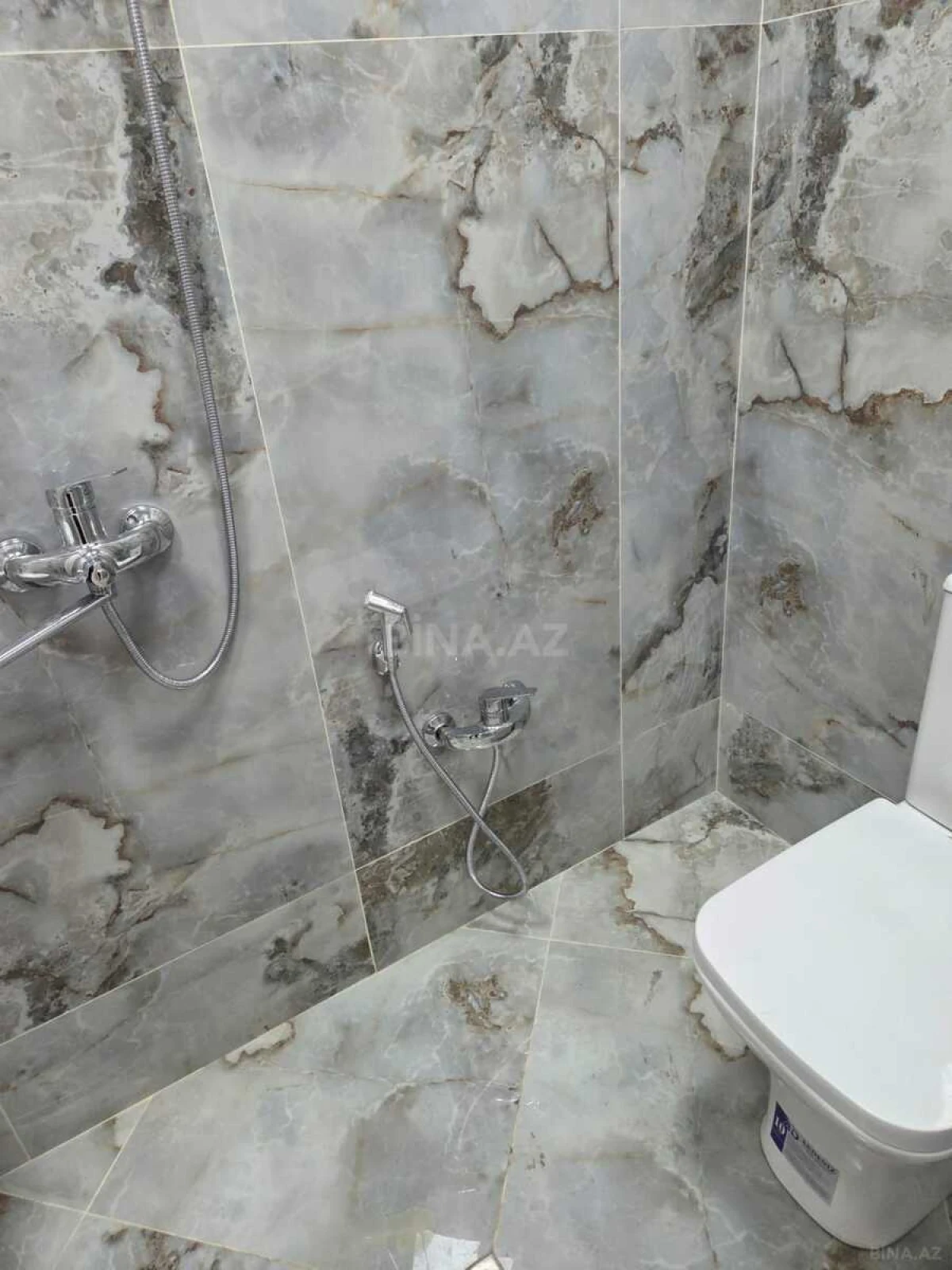 Kirayə verilir 3 otaqlı mənzil 90 m²