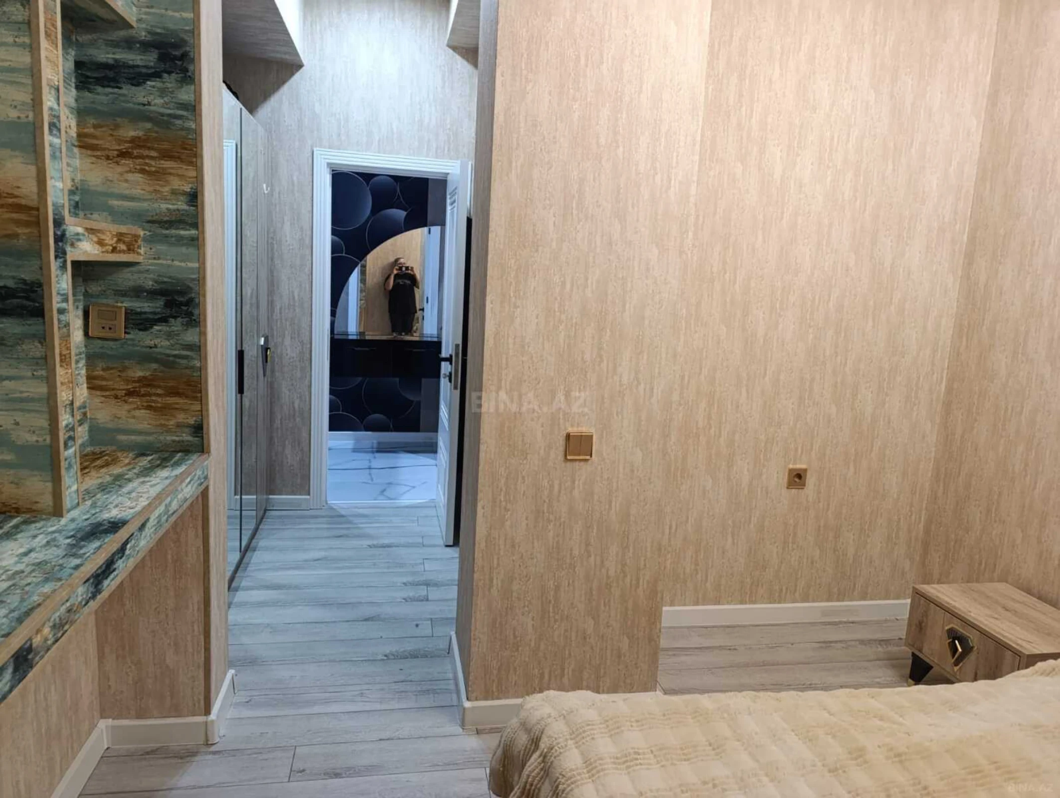 Satılır 2 otaqlı mənzil 60 m²