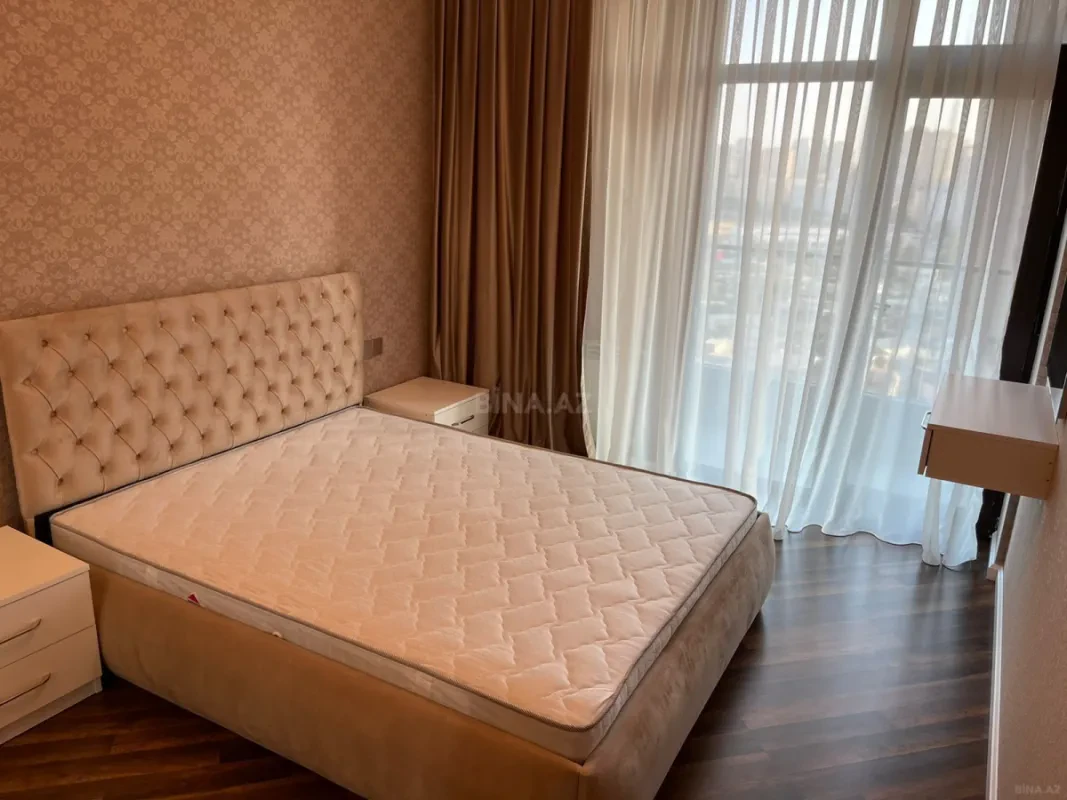 Kirayə verilir 2 otaqlı mənzil 65 m²