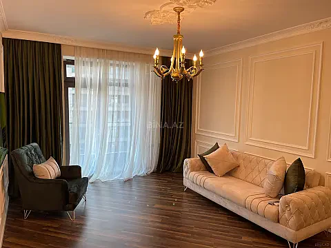 Kirayə verilir 2 otaqlı mənzil 65 m²