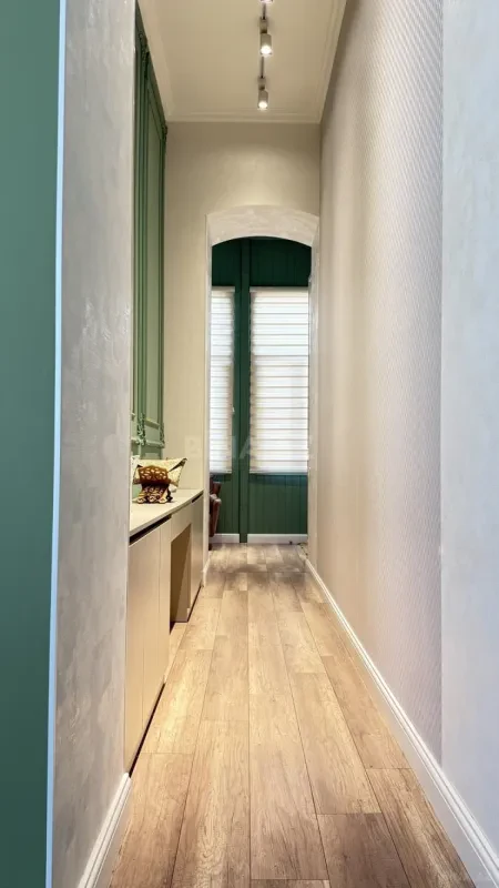 Kirayə verilir 2 otaqlı mənzil 85 m²