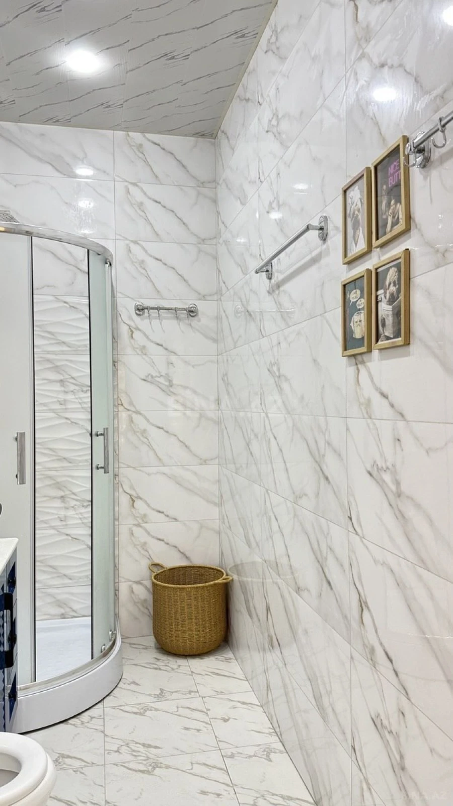Kirayə verilir 2 otaqlı mənzil 85 m²