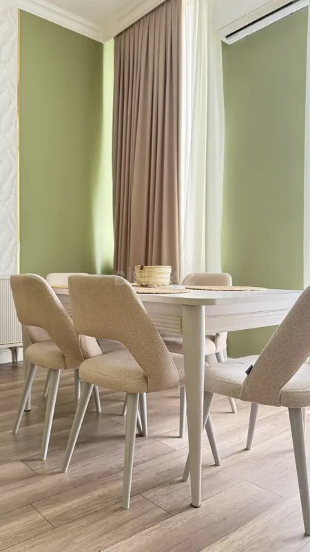 Kirayə verilir 2 otaqlı mənzil 85 m²
