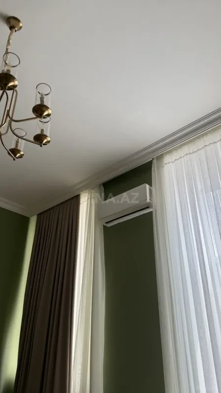 Kirayə verilir 2 otaqlı mənzil 85 m²