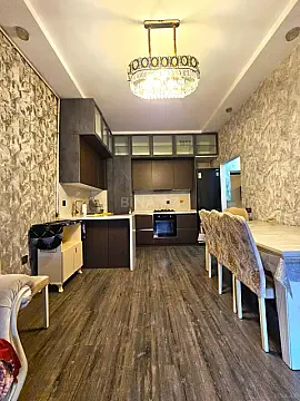 Satılır 2 otaqlı mənzil 50 m²
