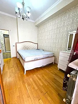 Satılır 2 otaqlı mənzil 50 m²