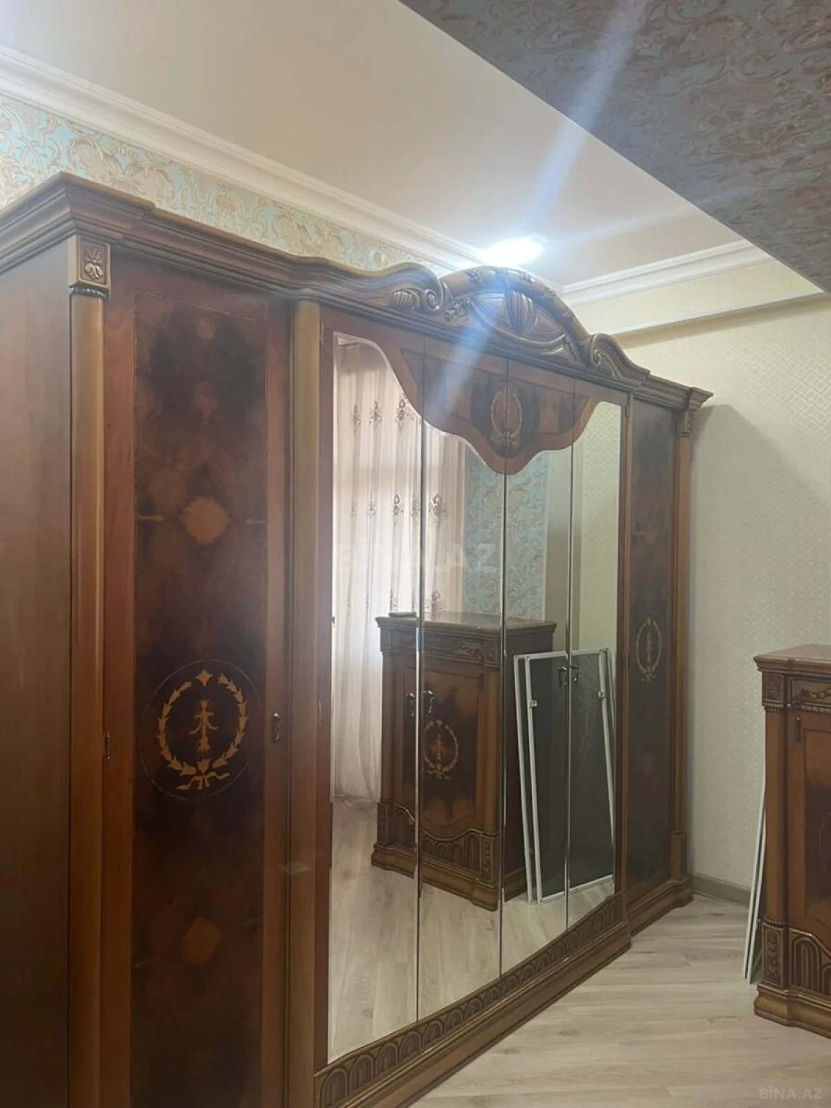 Kirayə verilir 2 otaqlı mənzil 65 m²