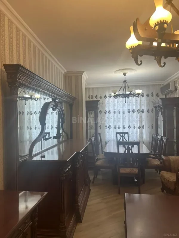 Kirayə verilir 2 otaqlı mənzil 65 m²
