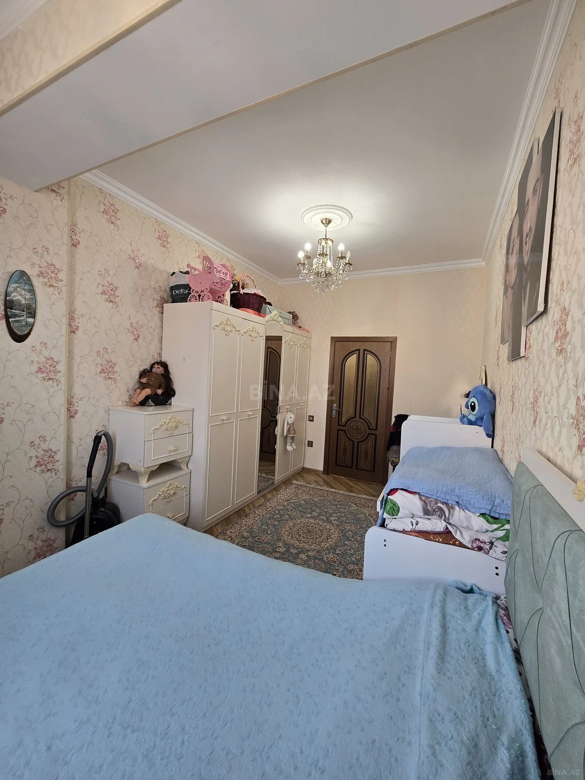 Satılır 2 otaqlı mənzil 70 m²