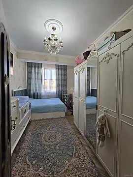 Satılır 2 otaqlı mənzil 70 m²