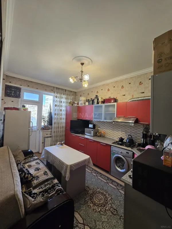 Satılır 2 otaqlı mənzil 70 m²