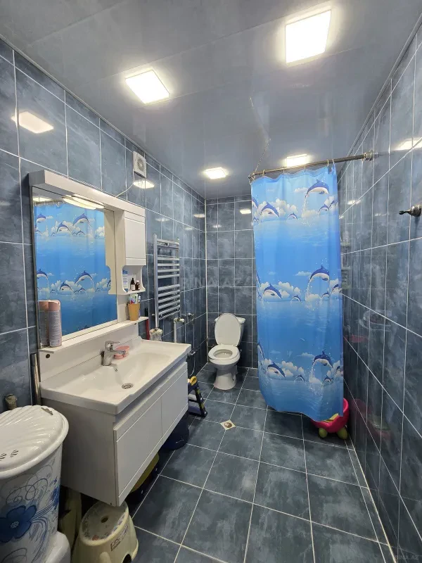 Satılır 2 otaqlı mənzil 70 m²