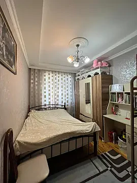Satılır 2 otaqlı mənzil 57 m²