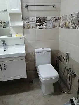 Kirayə verilir 2 otaqlı mənzil 70 m²