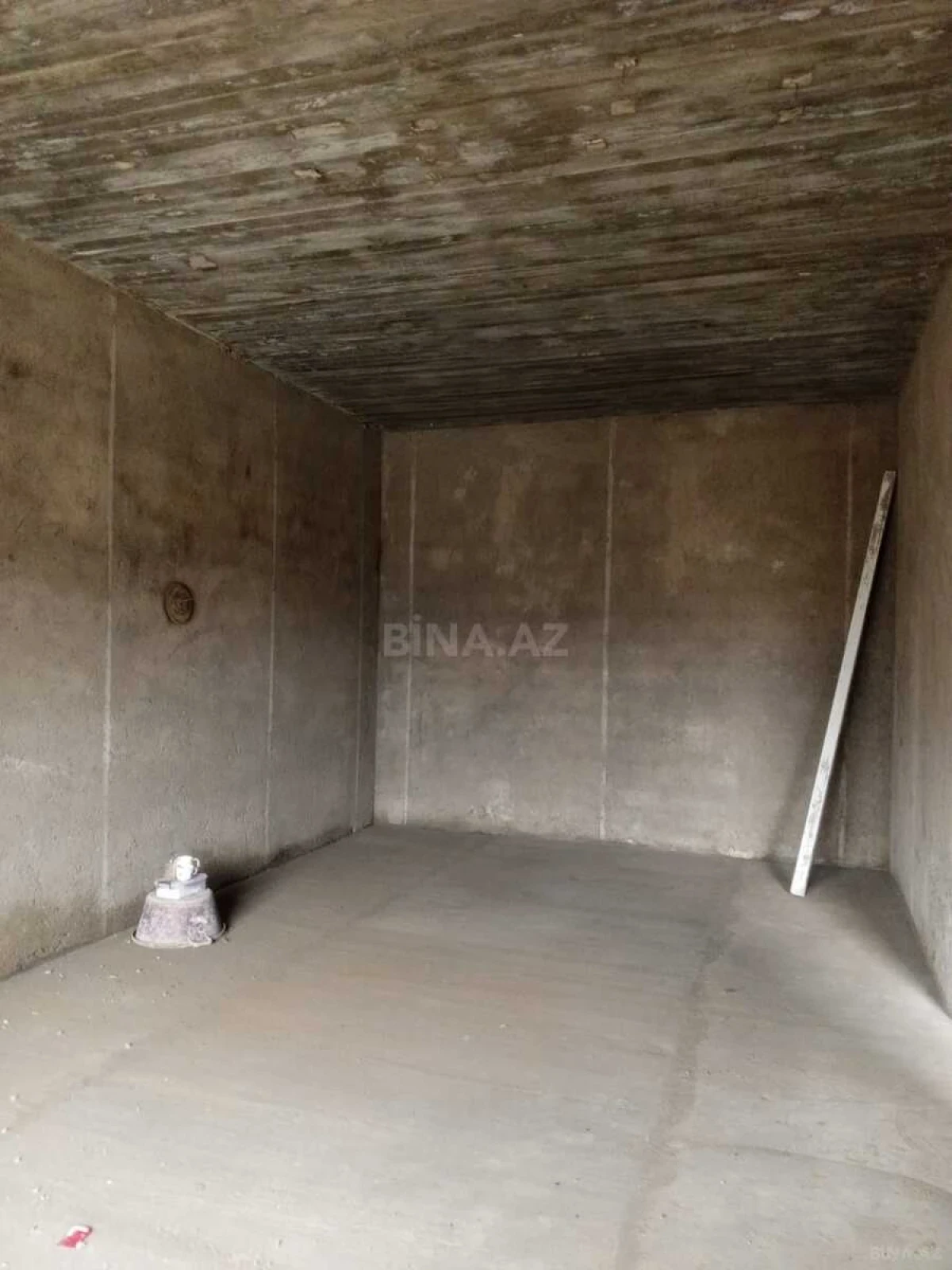 Satılır 5 otaqlı həyət evi 250 m²
