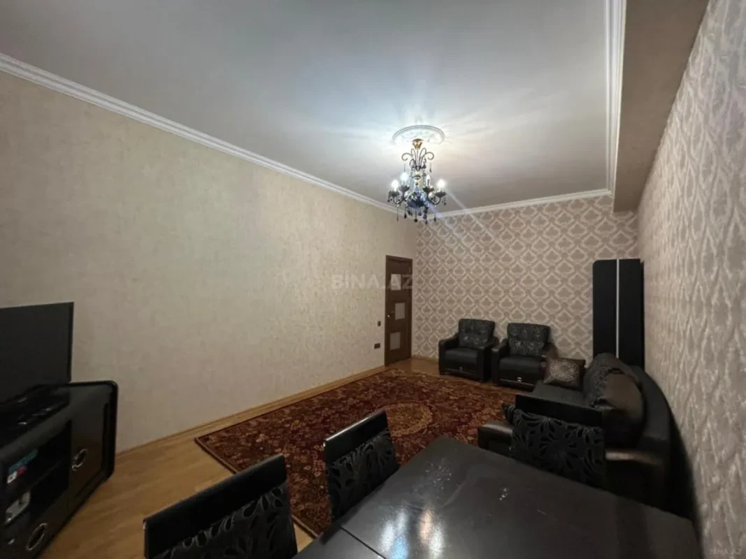 Satılır 3 otaqlı mənzil 100 m²