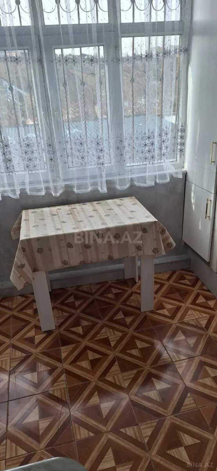 Kirayə verilir 3 otaqlı mənzil 60 m²